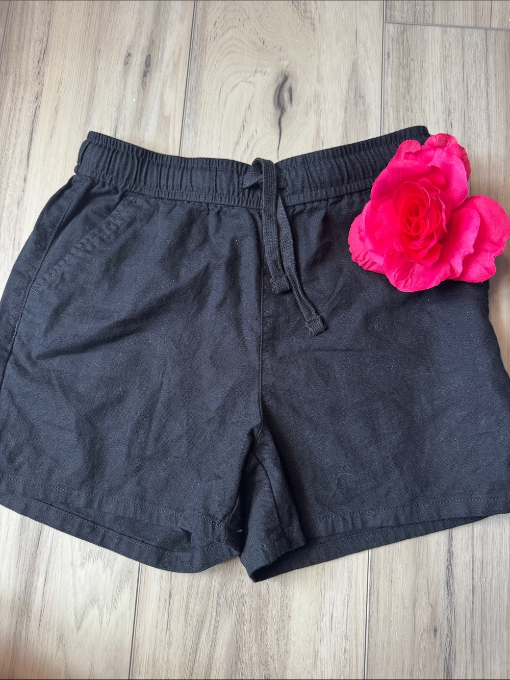 Black casual cotton shorts
